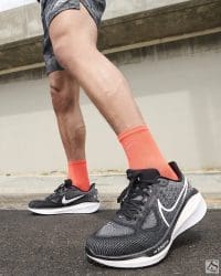 کتونی نایک Nike Vomero 17 اورجینال