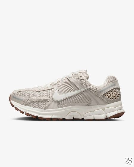 کتونی نایک Nike Zoom Vomero 5 اورجینال