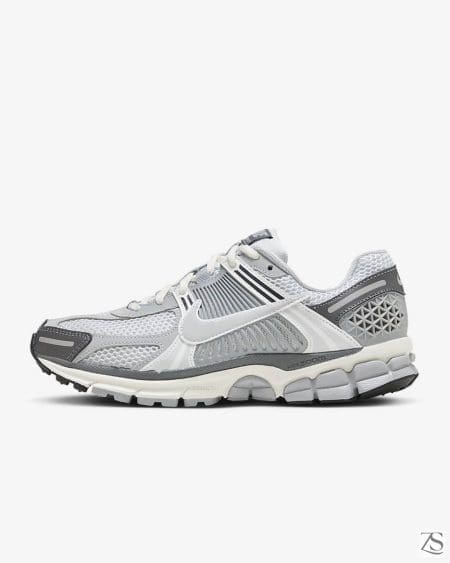 کتونی نایک Nike Zoom Vomero 5 اورجینال