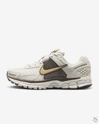 کتونی نایک Nike Zoom Vomero 5 اورجینال