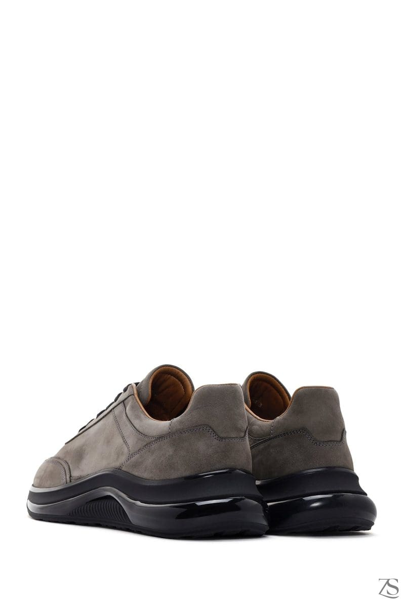 کتونی چرمی مردانه مشکی خاکستری تیره با کف ضخیم Nubuck دری مد