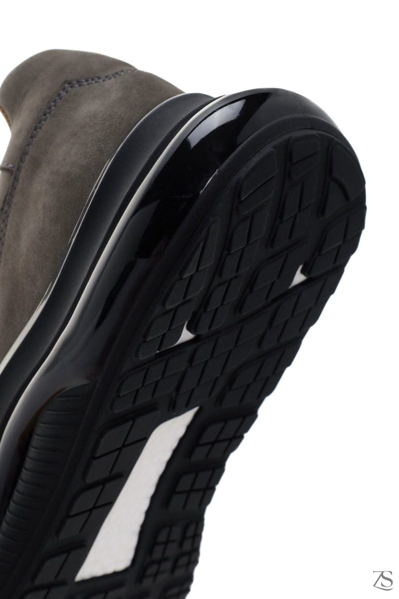 کتونی چرمی مردانه مشکی خاکستری تیره با کف ضخیم Nubuck دری مد
