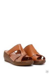 دمپایی زنانه چرمی قهوه ای روشن پاشنه بلند راحتی دری مد