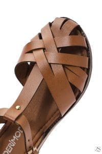 صندل زنانه چرمی قهوه‌ای روشن بندی مدل بدروم دری مد