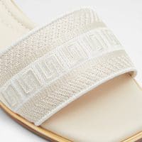 دمپایی زنانه تخت بژ آلدو OCEANIA – ALDO