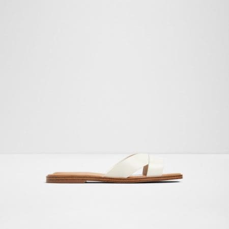 دمپایی زنانه تخت سفید آلدو CARIA – ALDO