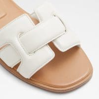 دمپایی زنانه تخت سفید اکرو آلدو ELENAA – ALDO