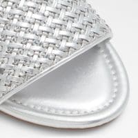 دمپایی زنانه نقره‌ای آلدو ELEONOREFLAT – ALDO