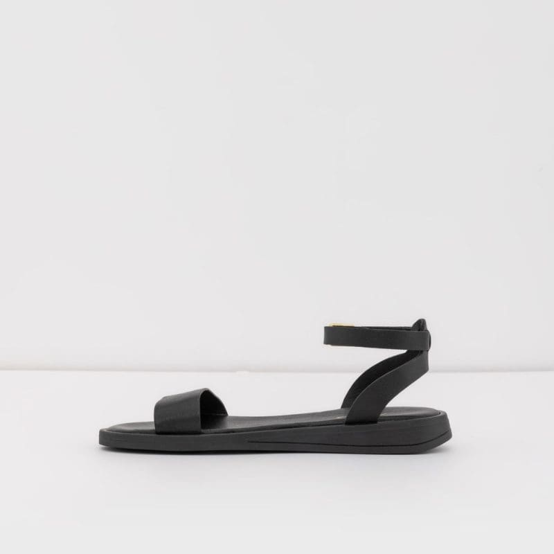 صندل زنانه تخت مشکی آلدو MEGARA-TR – ALDO