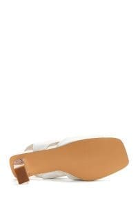 صندل زنانه سفید شفاف پاشنه‌بلند ضخیم دری مد