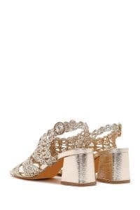 صندل زنانه طلایی بافت‌دار متالیک پاشنه کوتاه ضخیم دری مد