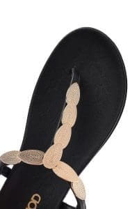 صندل زنانه مشکی چرم انگشتی بنددار پشت باز دری مد