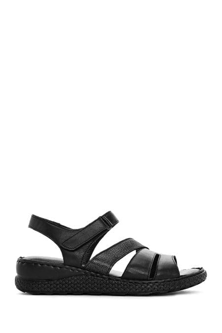 صندل زنانه مشکی چرم بندی راحتی دری مد