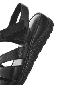 صندل زنانه مشکی چرم بندی راحتی دری مد