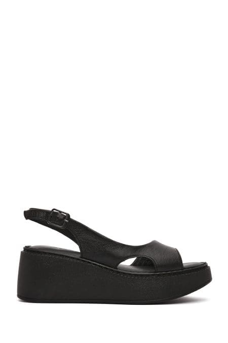 صندل زنانه مشکی کفی ضخیم چرمی راحتی دری مد