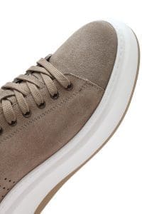 کتونی مردانه چرم نوبوک بژ بنددار زیره ضخیم دری مد