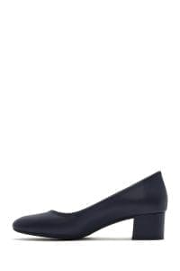 کفش زنانه سرمه‌ای چرم پاشنه‌ضخیم کوتاه دری مد