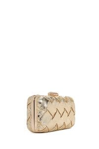 کیف دستی زنانه مجلسی طلایی مینی بافت‌دار با بند زنجیری بلند دری مد