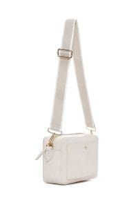 کیف زنانه کرم بند بلند کراس‌بادی دری مد