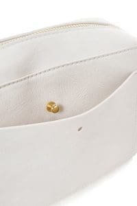 کیف زنانه کرم بند بلند کراس‌بادی دری مد