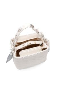 کیف زنانه کرم دوشی بلند طرح کاپیتونه با جزئیات تزئینی دری مد