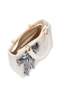 کیف زنانه کرم دوشی بلند کاپیتونه دری مد