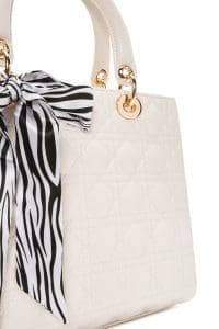 کیف زنانه کرم دوشی بلند کاپیتونه دری مد