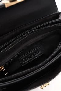 کیف کراس بادی زنانه مشکی بند بلند با جزئیات اکسسوری دری مد