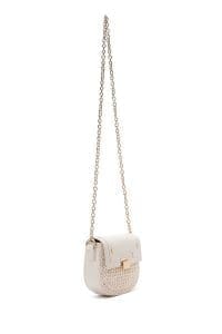 کیف کراس بادی زنانه چرم کرم بافت‌دار مینی بند بلند دری مد