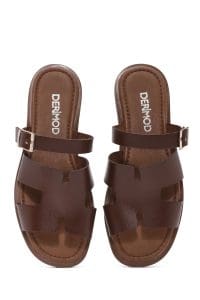 دمپایی زنانه چرمی قهوه‌ای سگک‌دار دری مد