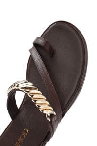 دمپایی لاانگشتی زنانه چرم قهوه‌ای با نگین دری مد