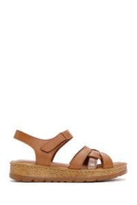 صندل راحتی چرمی بند دار مچ پا برنزه زنانه دری مد