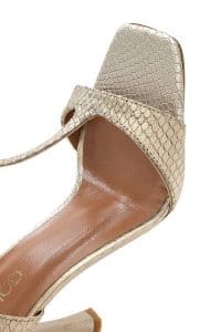 صندل زنانه طلایی بندی طرح‌دار چرم پاشنه نازک بلند دری مد