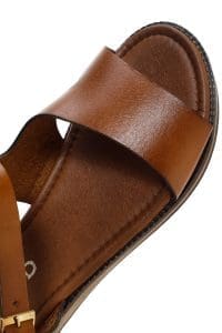 صندل زنانه عسلی چرمی بودروم دری مد