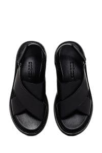 صندل زنانه مشکی بندی چرمی راحتی دری مد