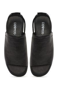 صندل زنانه مشکی چرم بند کشی پشت باز دری مد