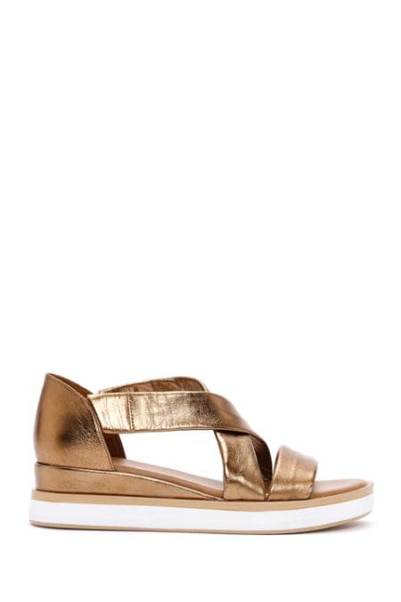 صندل چرمی ضخیم مسی زنانه