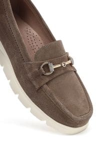 لوفر زنانه ویزون پاشنه بلند بند دار جیر راحتی دری مد