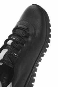 کتونی زنونه چرم مشکی بنددار دری مد