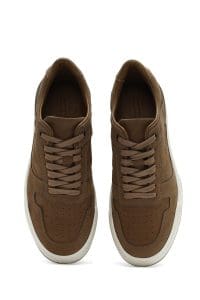 کتونی مردانه چرم نوبوک بژ بنددار دری مد