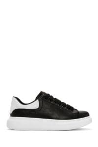 کتونی چرمی بند دار مشکی مردانه با کف ضخیم دری مد