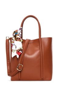 کیف شانه ای بند بلند زنانه شتری با جزئیات اکسسوری دری مد