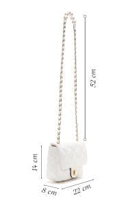 کیف کراس بادی زنانه چرم سفید بند بلند طرح‌دار کاپیتونه دری مد