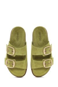 دمپایی زنانه چرمی جیر سبز سگک‌دار دری مد