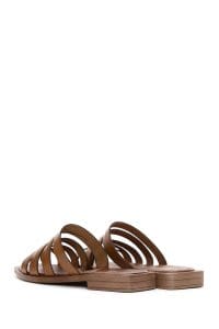 دمپایی زنانه چرمی قهوه ای روشن انگشتی دری مد