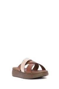 دمپایی زنانه چرمی قهوه‌ای روشن با کف ضخیم دری مد