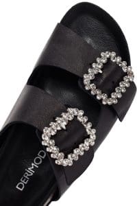 دمپایی زنانه چرمی مشکی نگین‌دار دری مد