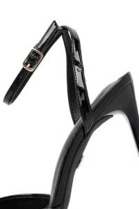 صندل زنانه مشکی پاشنه‌نازک بلند بنددار دری مد