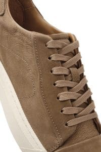 کتونی مردانه نوبوک بژ بنددار دری مد