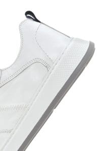 کتونی مردانه چرم سفید بنددار دری مد